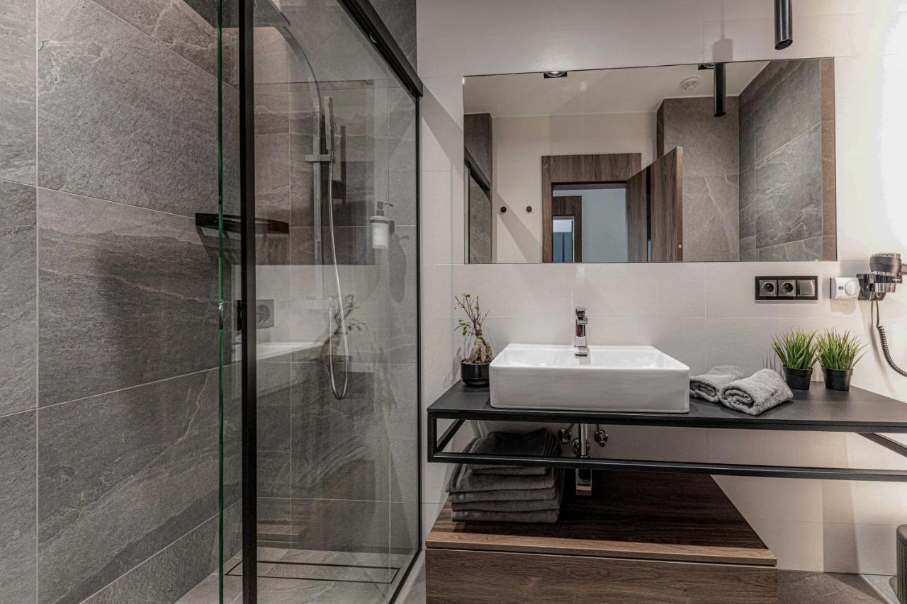 Villa Sun And Sea Трогир Екстериор снимка