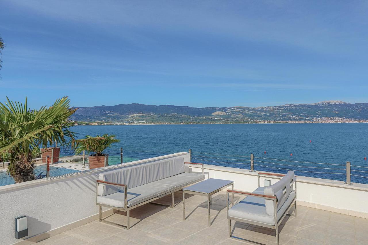 Villa Sun And Sea Трогир Екстериор снимка