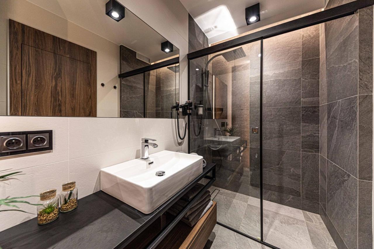 Villa Sun And Sea Трогир Екстериор снимка