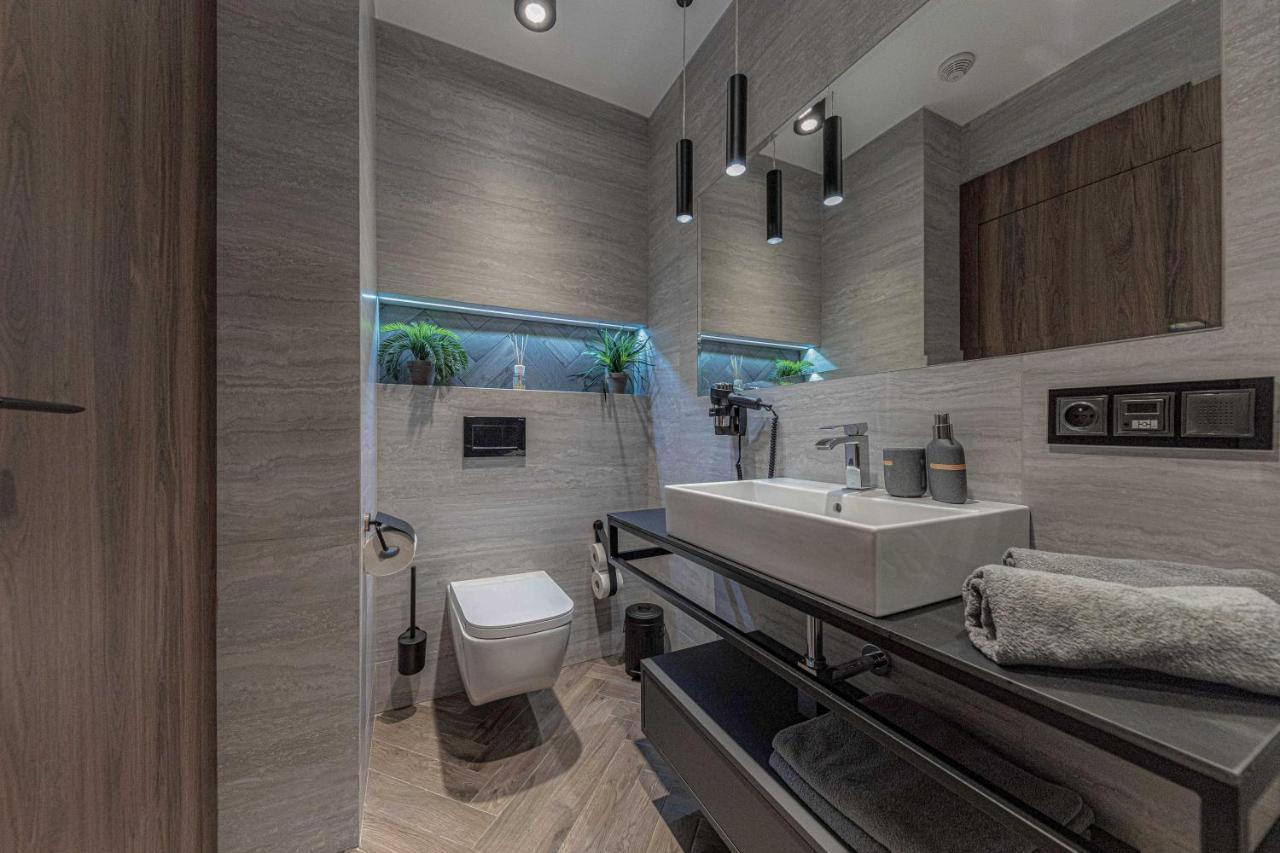 Villa Sun And Sea Трогир Екстериор снимка